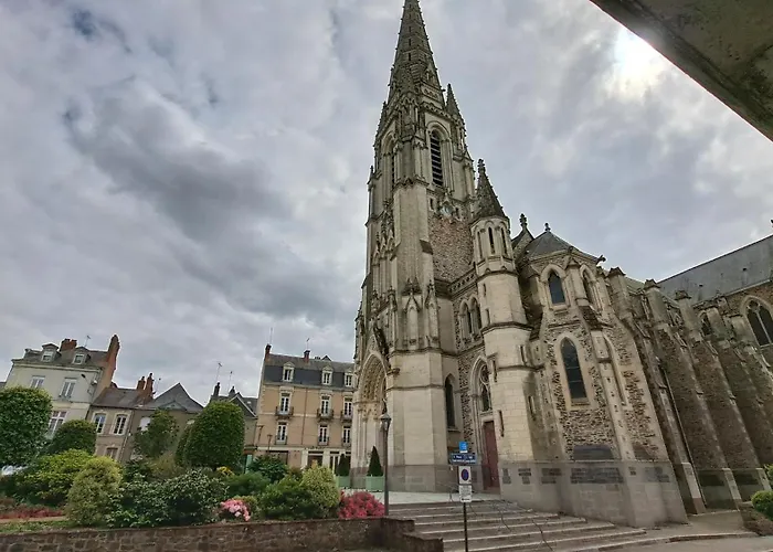 Studio-centre * 샤토브리앙